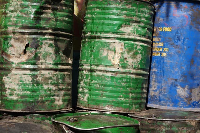 oil, barrels, metal, barrel, fuel, industry, blue, green, storage, store, tank, green metal, green industry, barrels, barrels, barrel, barrel, barrel, barrel, barrel